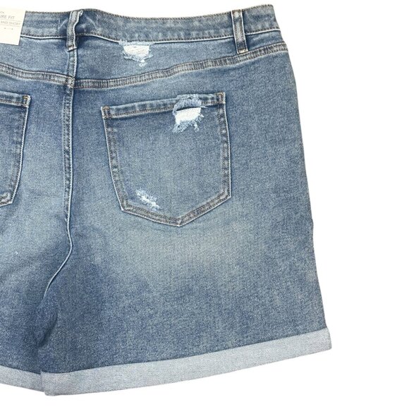 NWT Lane Bryant 18 Boyfriend Midi Shorts Super Stretch Distressed Signature Fit - Picture 9 of 16